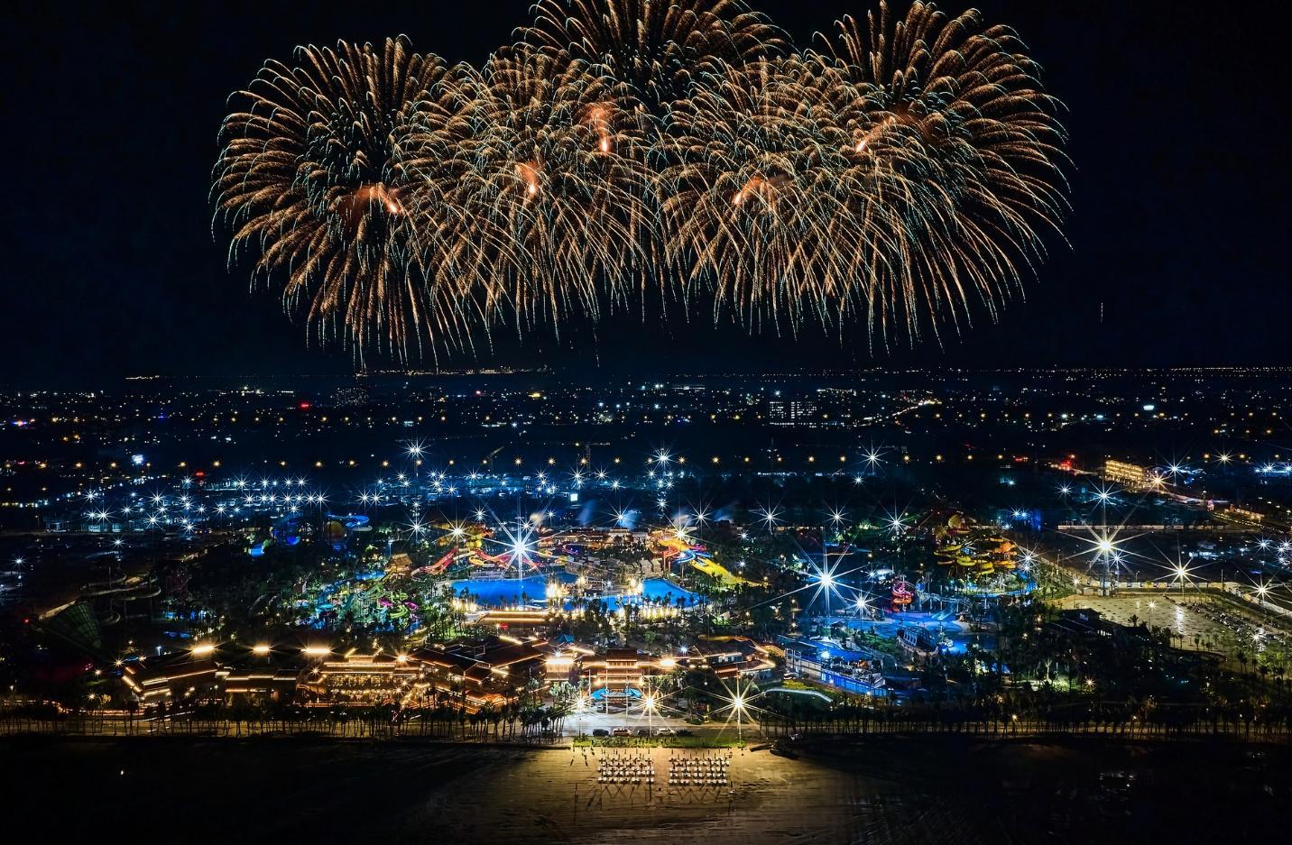 Blanca City tăng tốc cuối 2026: Hàng loạt phân khu đồng loạt hoàn thiện 9 Phao hoa tai Blanca City